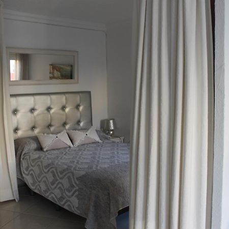 Apartamento Frente Al Mar Torrox Ngoại thất bức ảnh